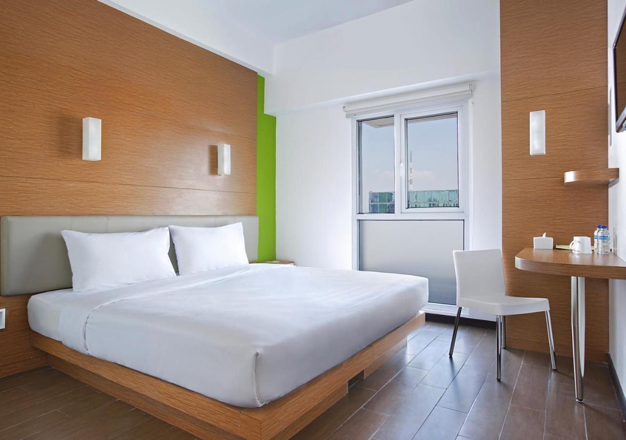 Amaris Hotel Malang Kültér fotó