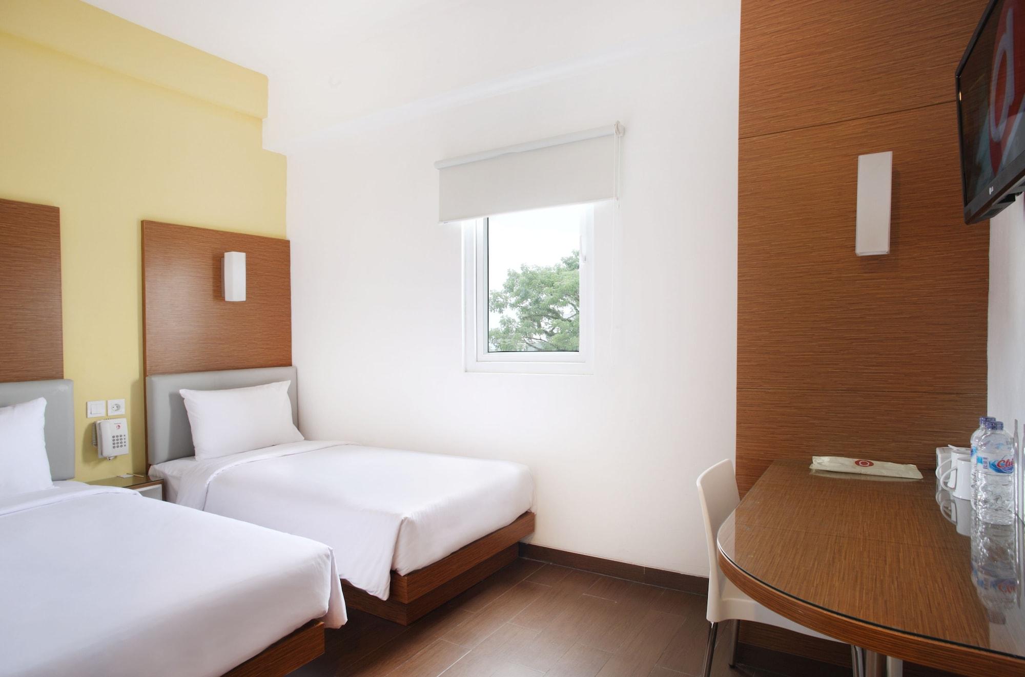 Amaris Hotel Malang Kültér fotó