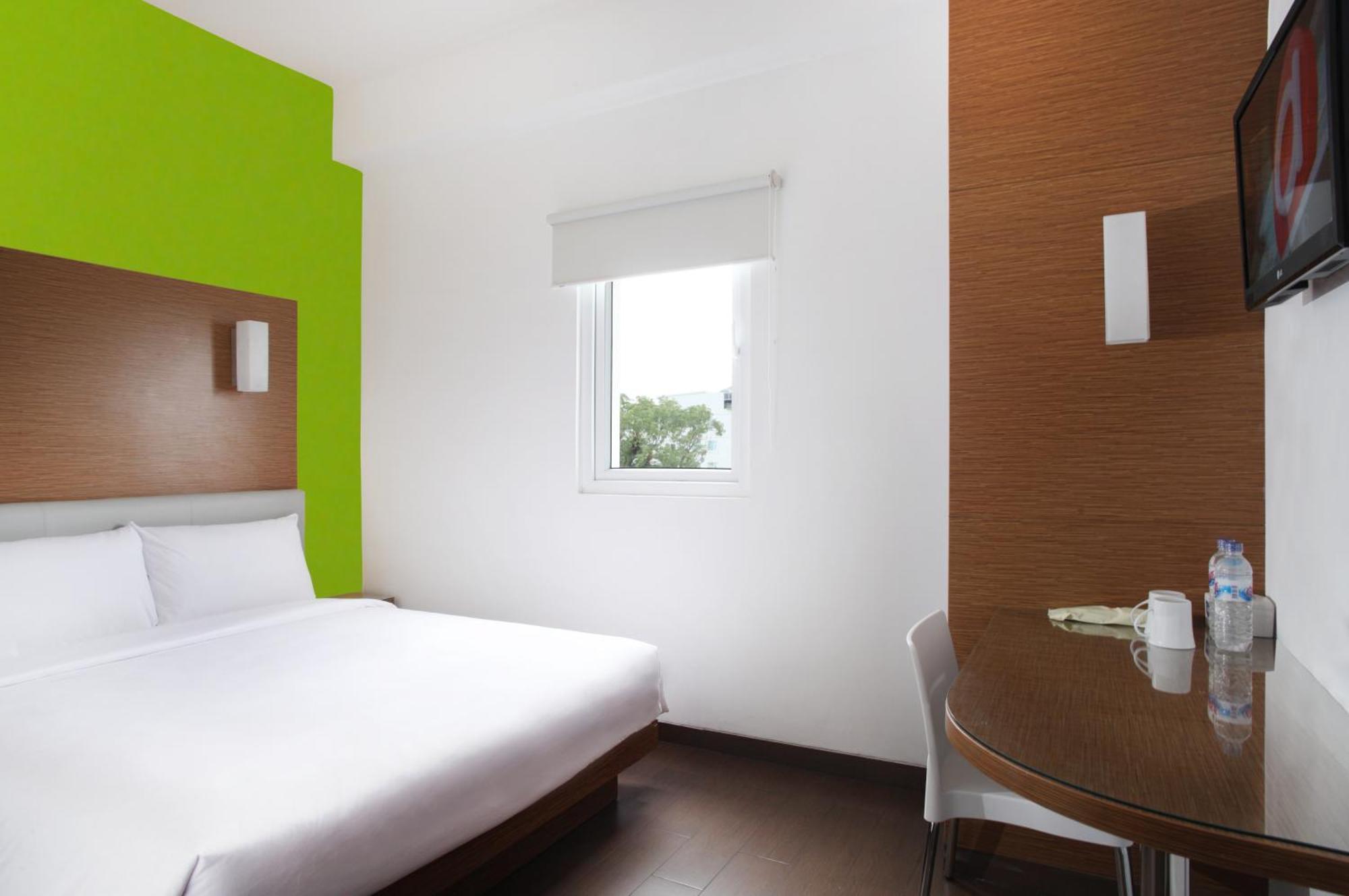Amaris Hotel Malang Kültér fotó
