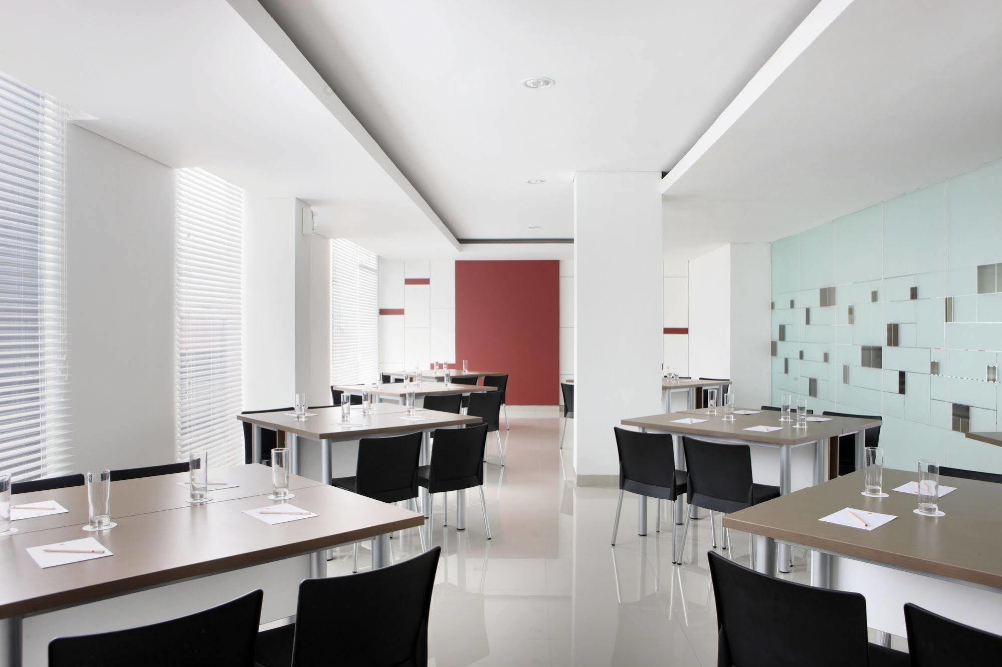 Amaris Hotel Malang Kültér fotó
