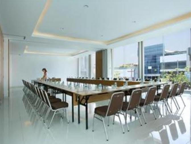 Amaris Hotel Malang Kültér fotó